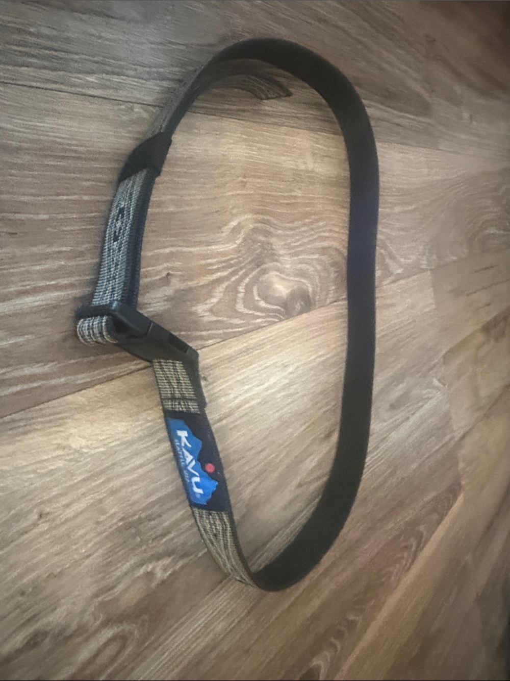 Kavu Men's Black and Gray Webbing Belt with Logo Patch